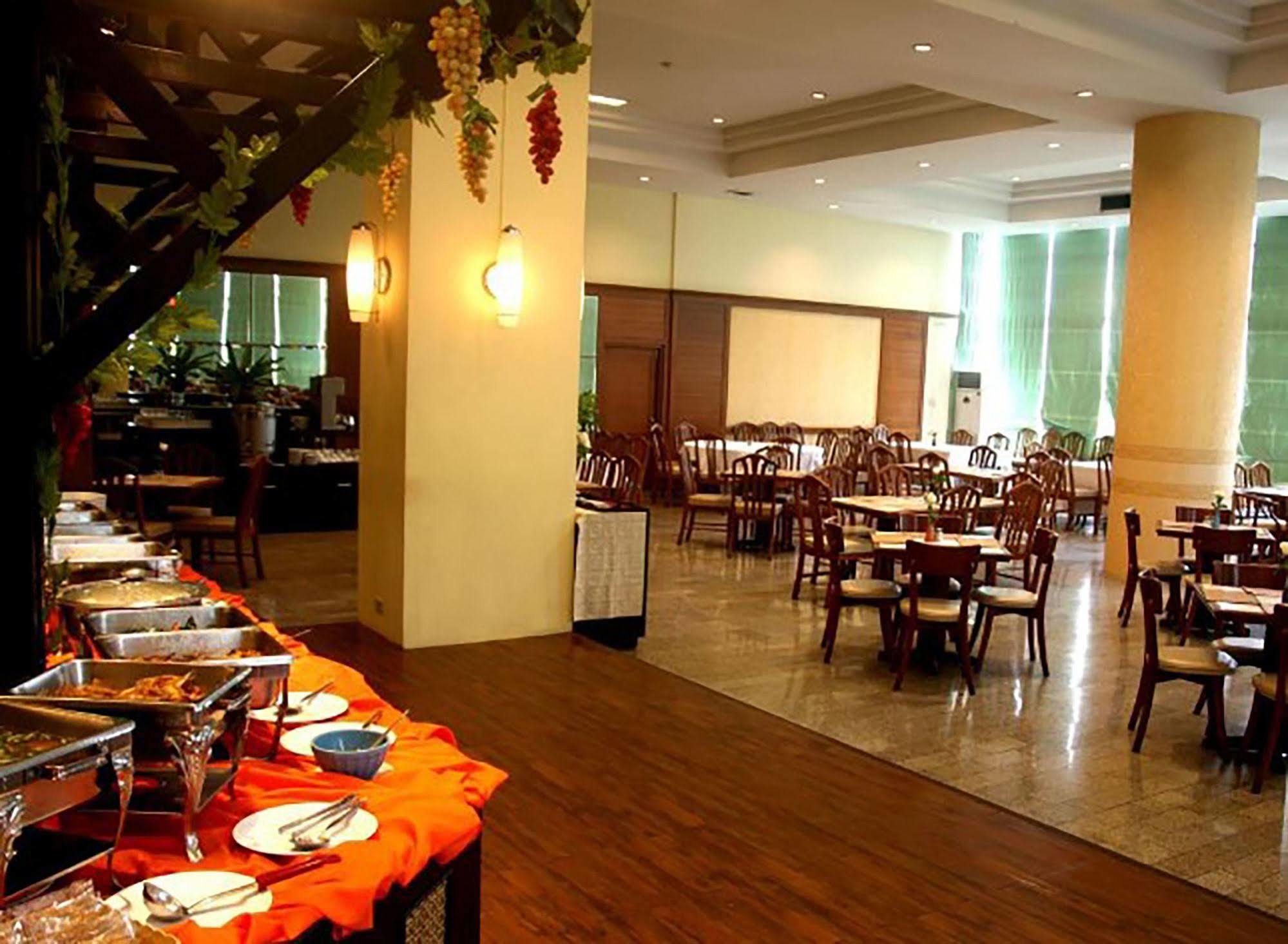 Royal Lanna Hotel Chiang Mai Eksteriør bilde