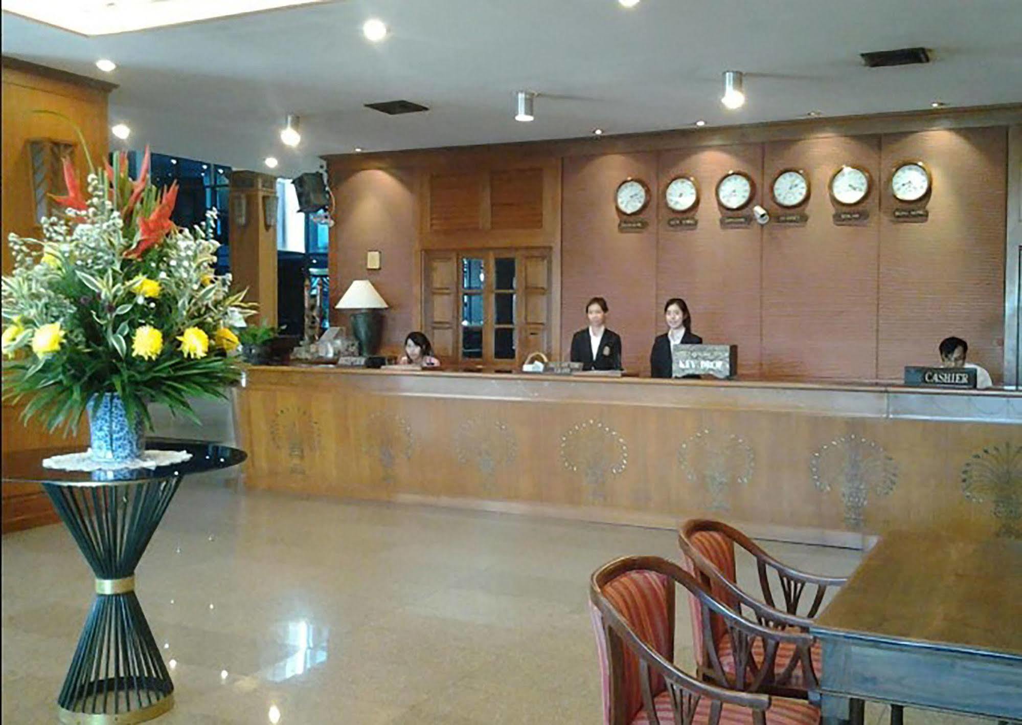 Royal Lanna Hotel Chiang Mai Eksteriør bilde
