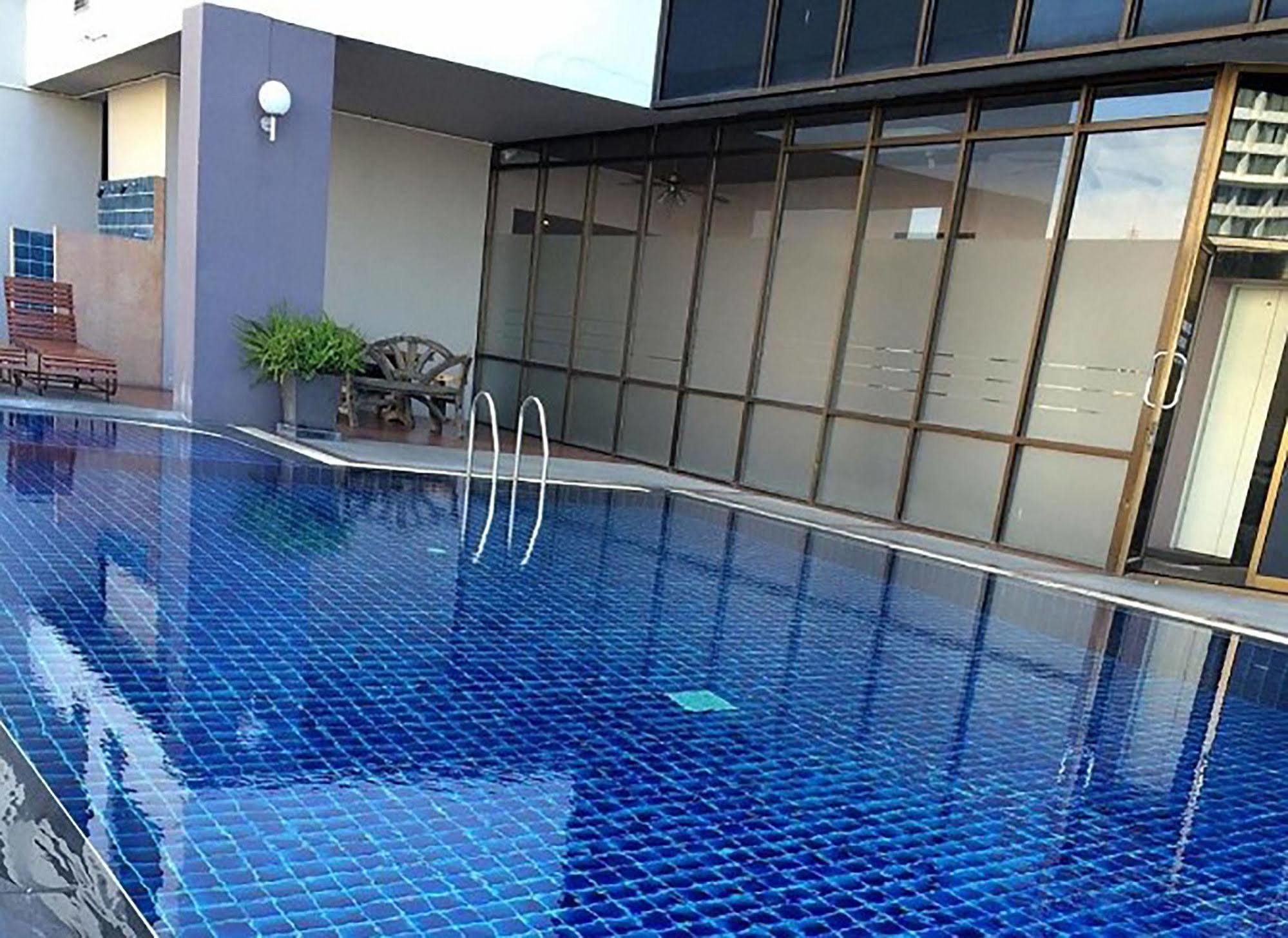 Royal Lanna Hotel Chiang Mai Eksteriør bilde