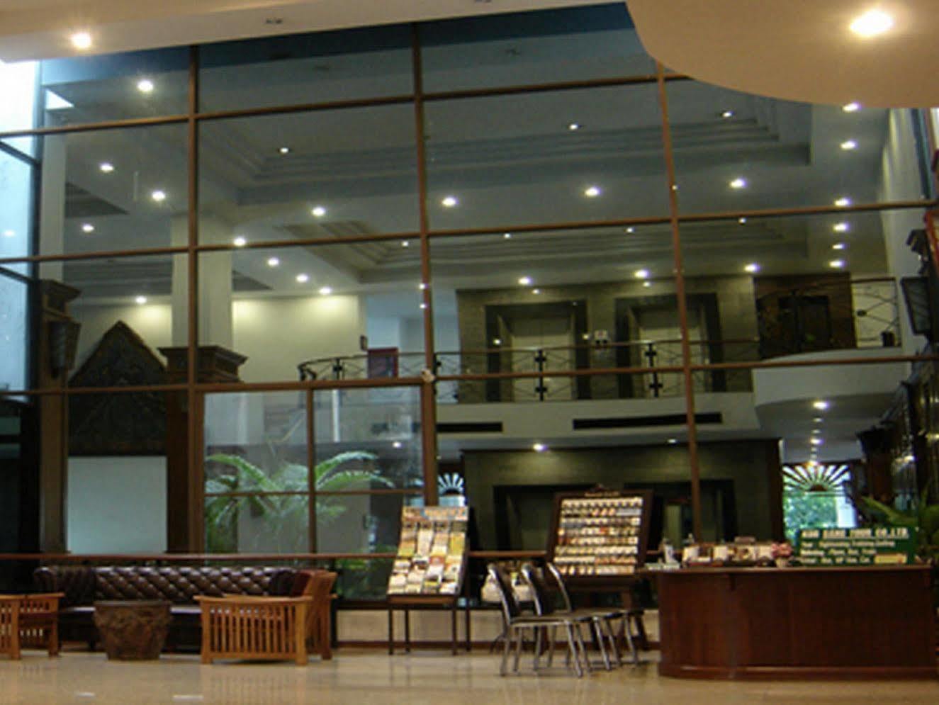 Royal Lanna Hotel Chiang Mai Eksteriør bilde