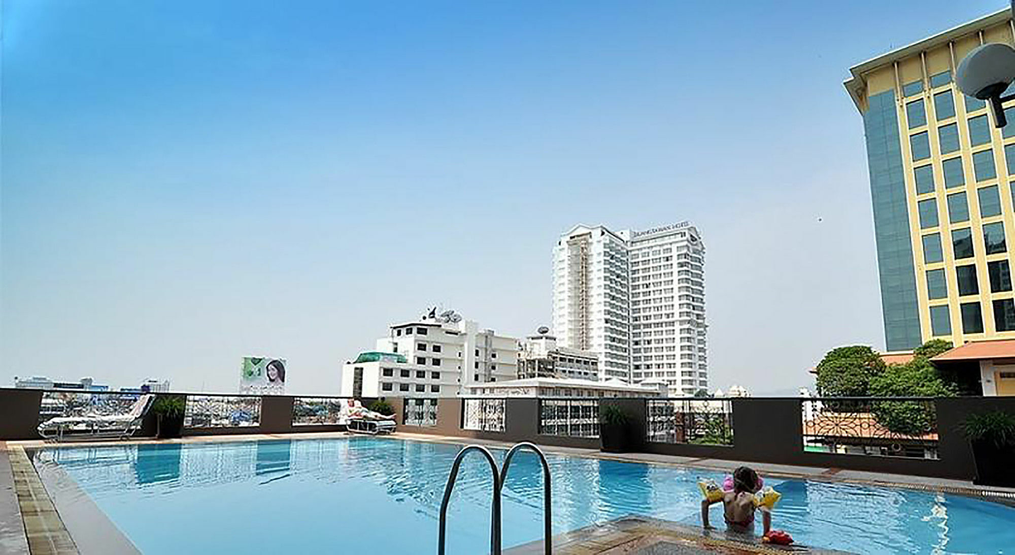 Royal Lanna Hotel Chiang Mai Eksteriør bilde